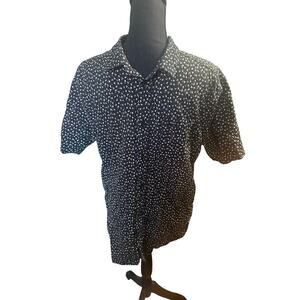 RVCA Black Floral Short Sleeve Button-Up Shirt – Cool & Effortless Style